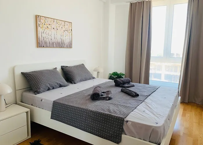 East Gate Moon Loft