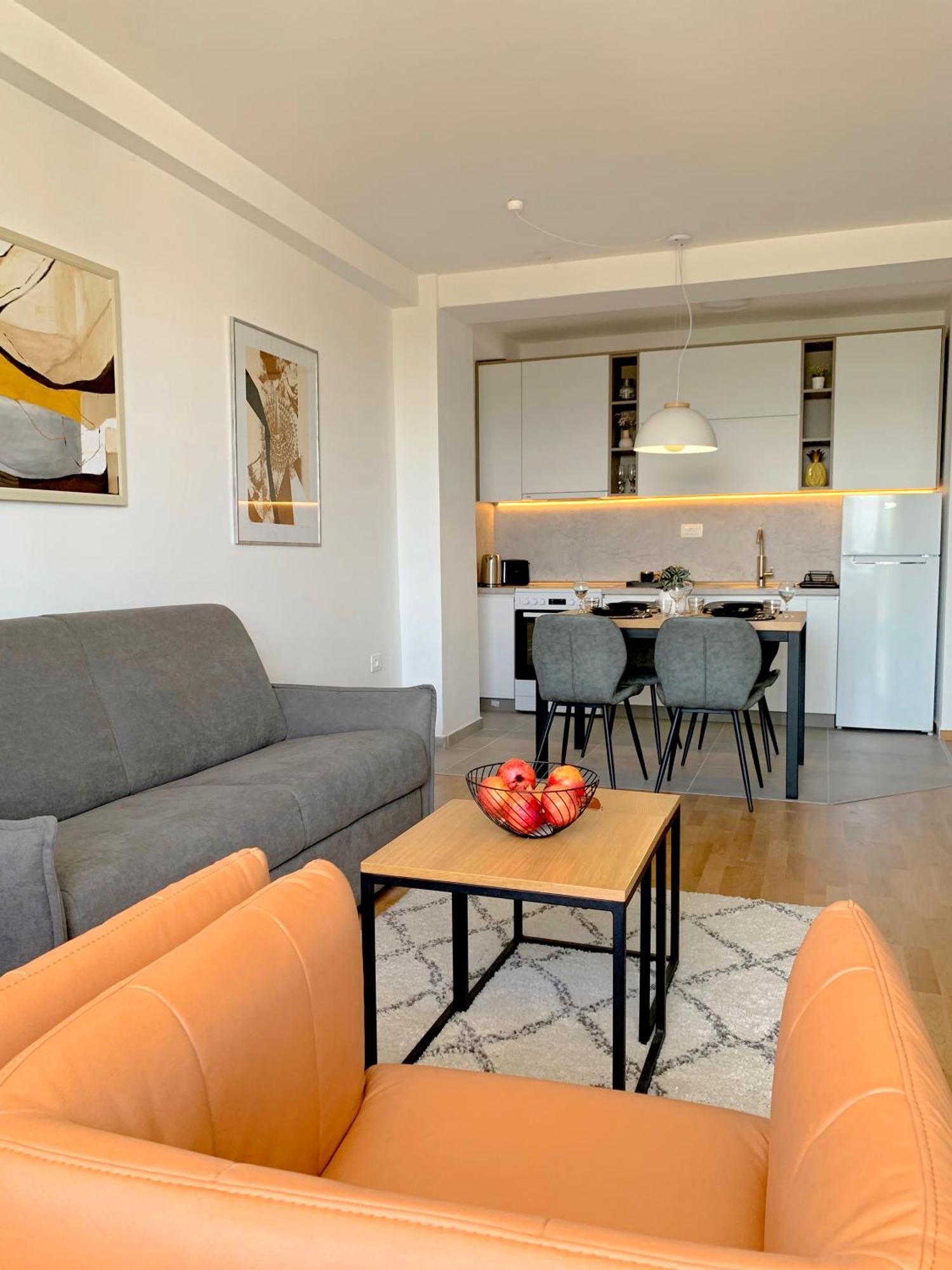 East Gate Moon Loft * Skopje